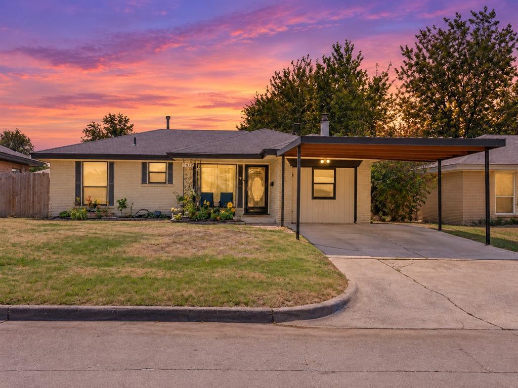 Space, versatility, and convenience come together at 2812 SW 84th Street! Located in Oklahoma City within the Moore School District, this home offers 4 bedrooms plus a studio providing flexible space for a home office, creative workspace, or everyday needs. Whether you’re a first-time homebuyer, exploring house hacking, or an Airbnb enthusiast considering your next opportunity, this property offers possibilities to explore.Enjoy a welcoming covered front porch and covered parking, with easy access to I-240, I-44, and May Avenue. Nearby shopping, dining, and everyday amenities make this location especially convenient. With room to spread out and flexibility to fit your goals, this home is ready for its next chapter. Schedule your private showing today!