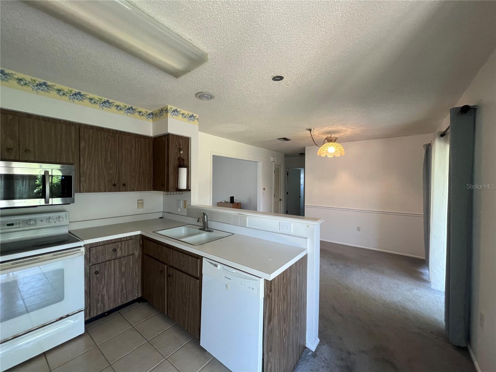 5205 36th Avenue Drive W