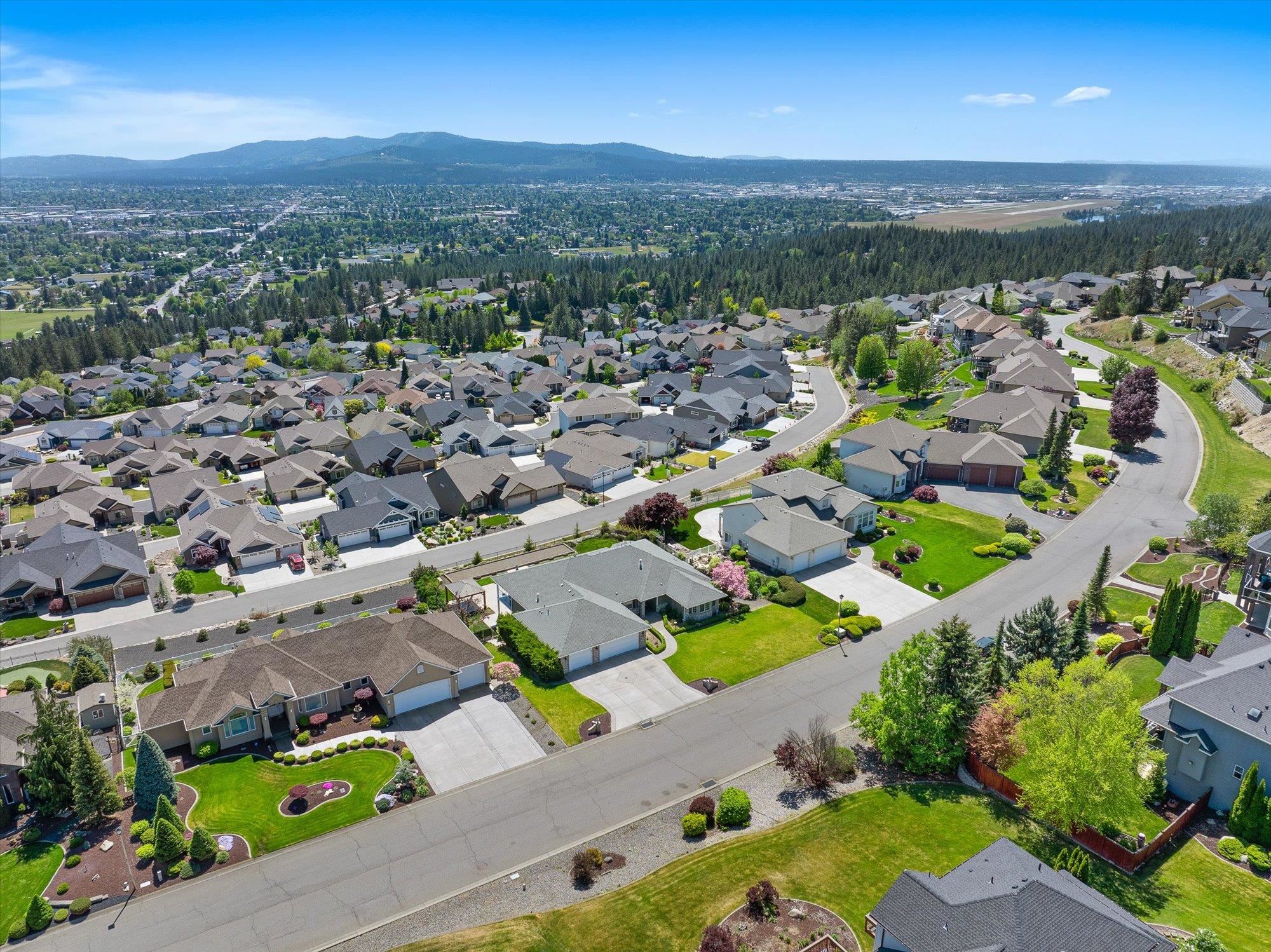 8720 E Woodland Park Dr