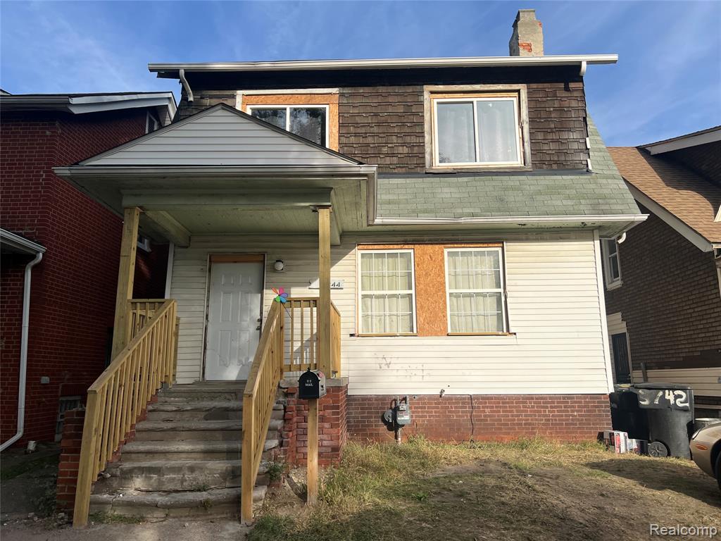 Recently Renovated 5-Bedroom / 1.5 Baths /Three Levels of Living Space. experience modern Detroit living this beautifully renovated five -bedroom bungalow offering three levels of updated comfort, style and functionality. 

The entry level showcases an open floor plan with laminate flooring throughout, recessed lighting and a natural wood burning fireplace that anchors the spacious living room area. A new half bath adds convenience, while brand-new exterior decking in the rear entry-level extends the living space outdoors - perfect for relaxing or entertaining.

Upstairs, the second level features carpeted bedrooms, laminate hallways and a fully updated full bath with modern fixtures and finishes. A second-floor deck addition provides a private outdoor retreat, ideal for morning coffee or evening unwinding.

The third-floor bungalow suite offers additional versatile space --- great for a primary suite guest quarters, or home office --- complete with carpeted flooring and recessed lighting throughout.

Every improvement reflects thoughtful craftmanship, blending contemporary design with the home's classic Detroit character.