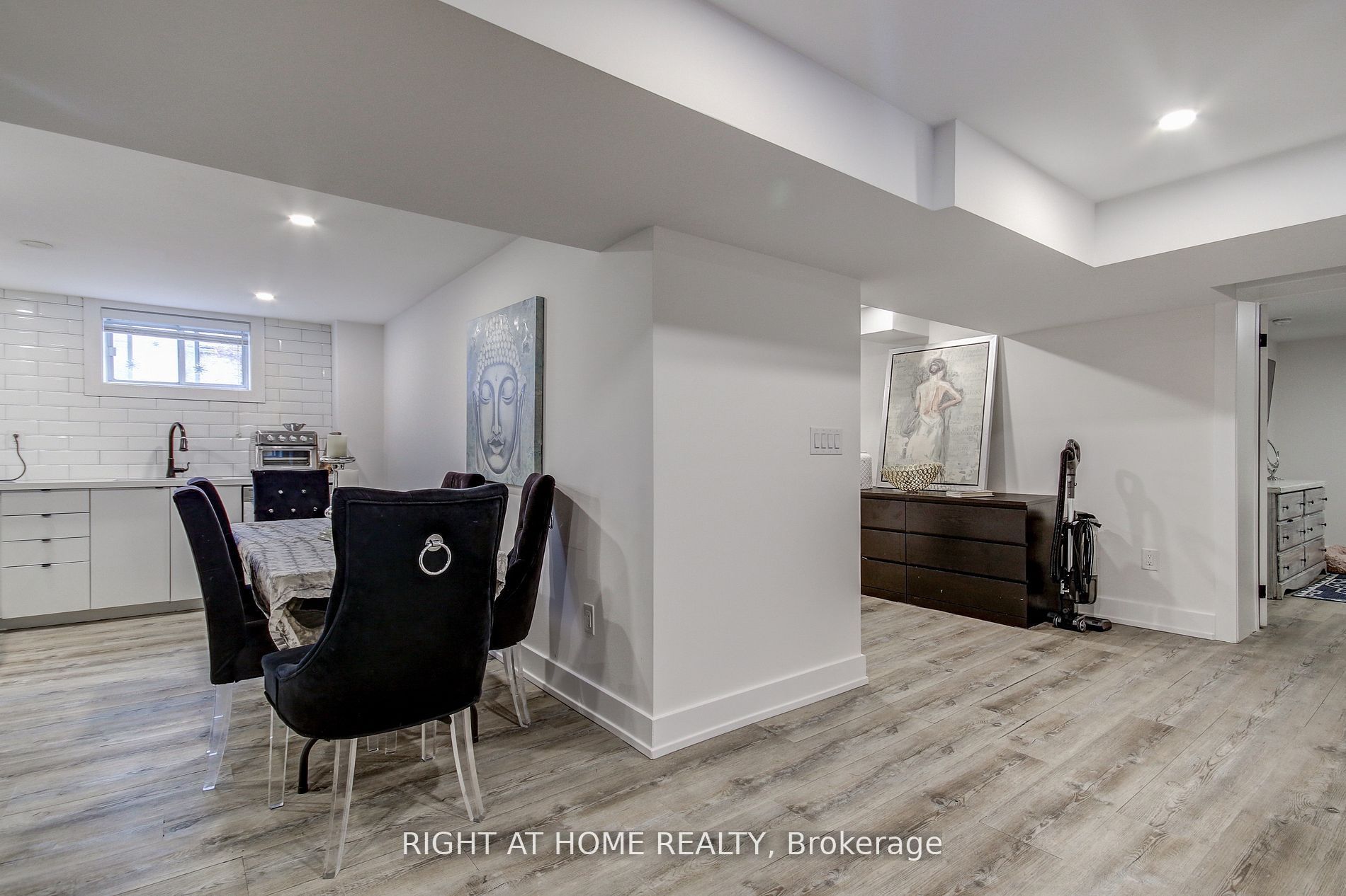 42 Bunnell Cres Basement