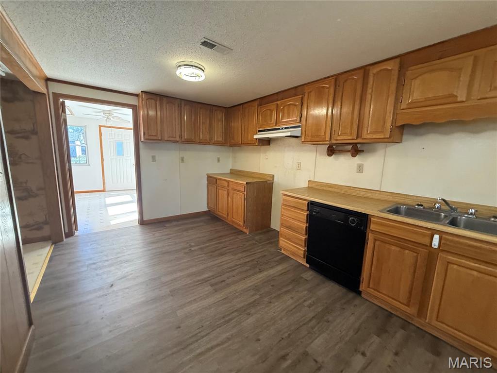 718 N Sturgeon Street