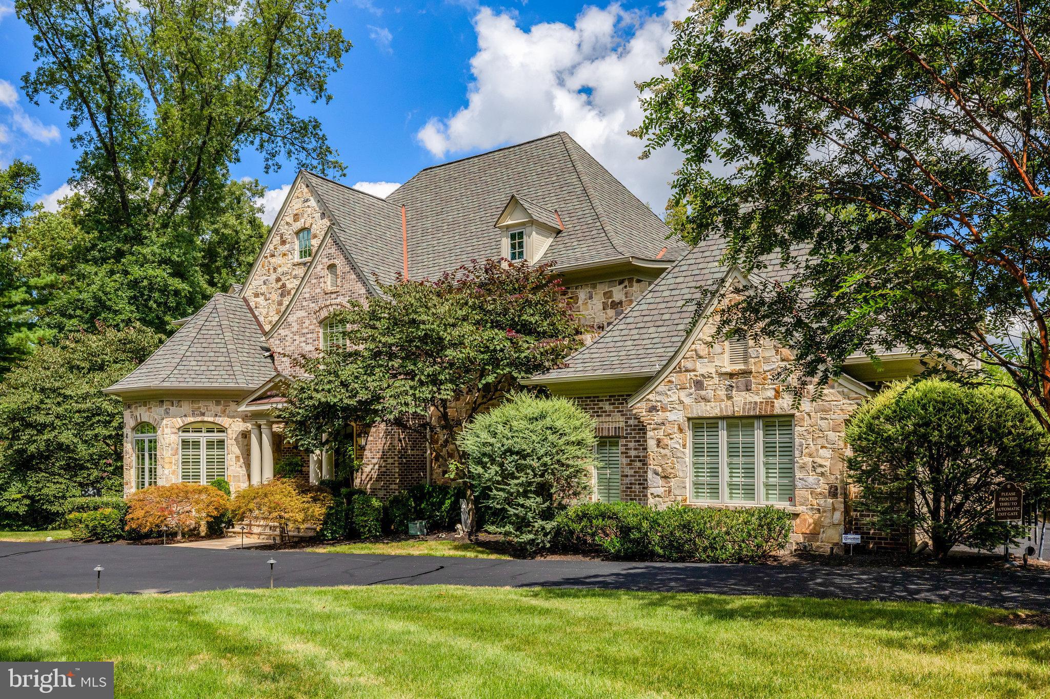 1239 Daleview Dr  