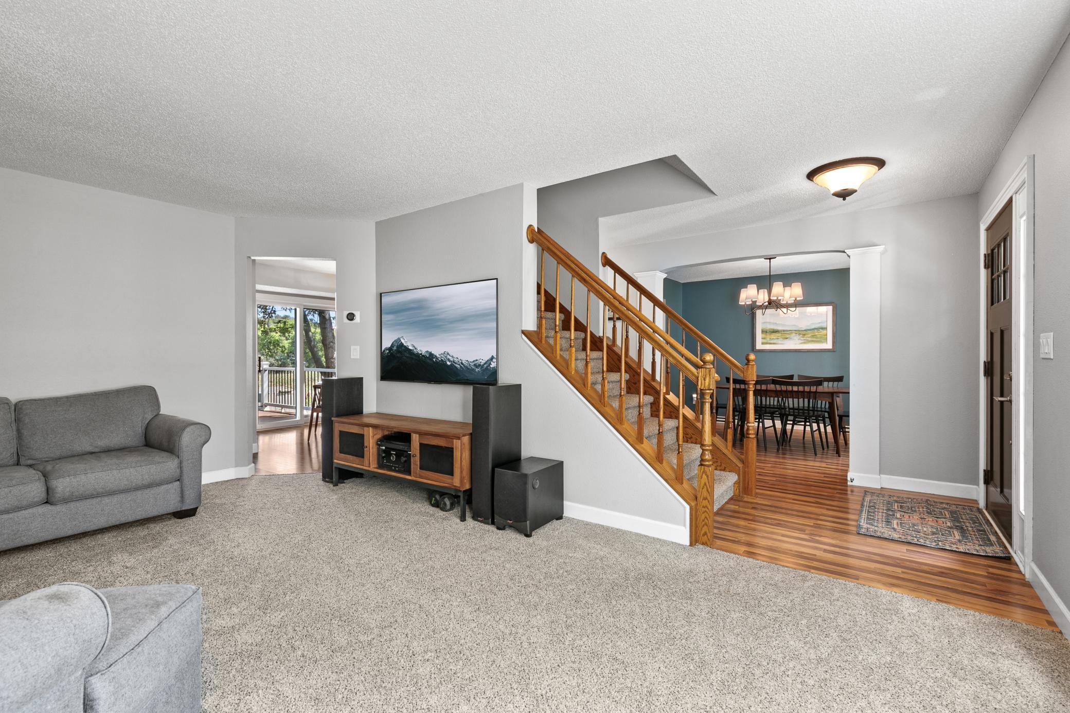 3134 Crescent Ridge Trail