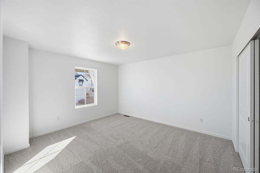 16955 W 92nd Loop