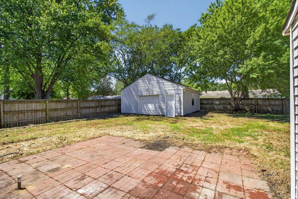 341 Malden Lane