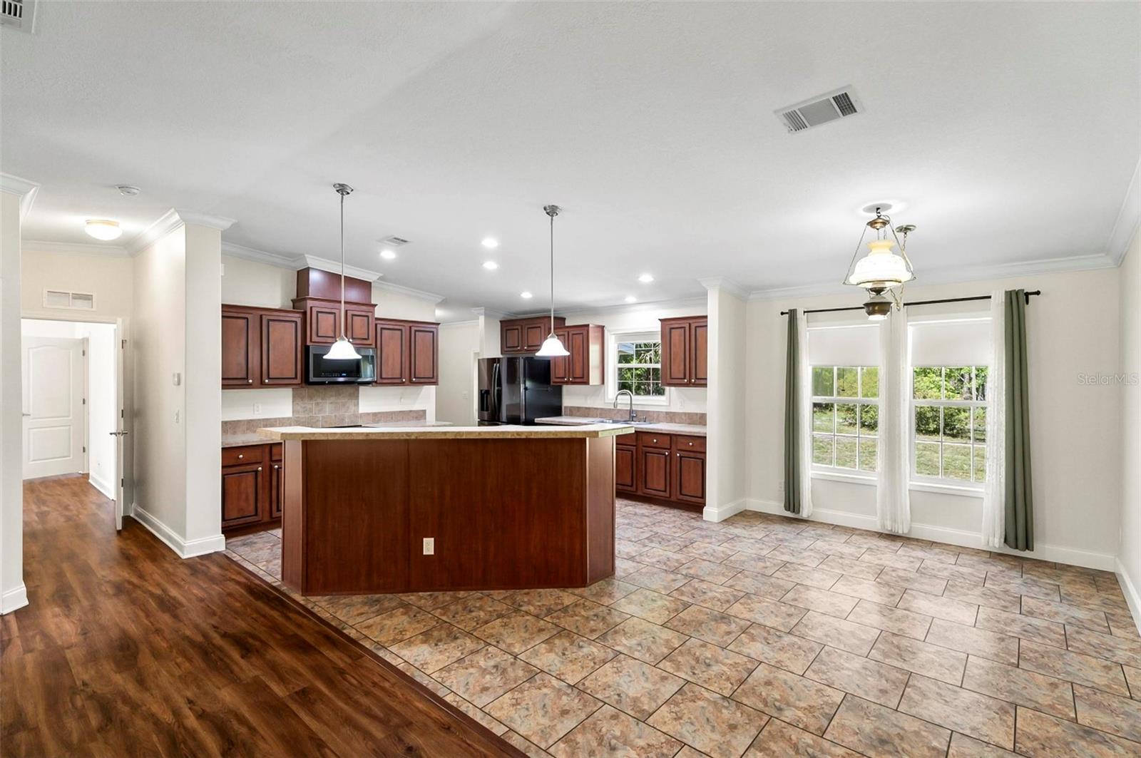 398 Old San Mateo Road