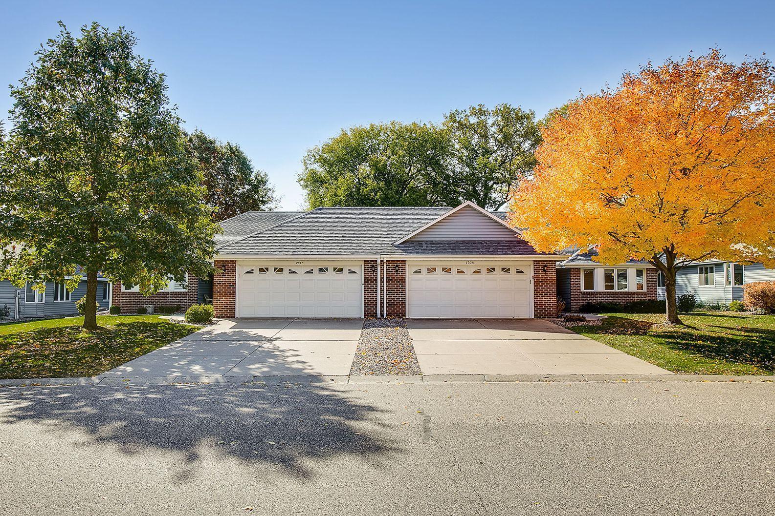 Oakdale MN Single Level Townhomes One Level Townhouses