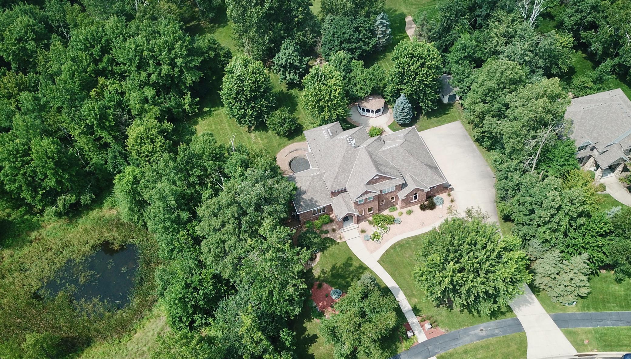 1621 Blackberry Circle