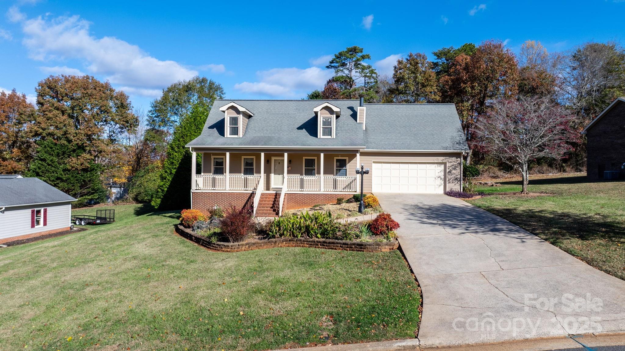 14 Hunters Creek Lane