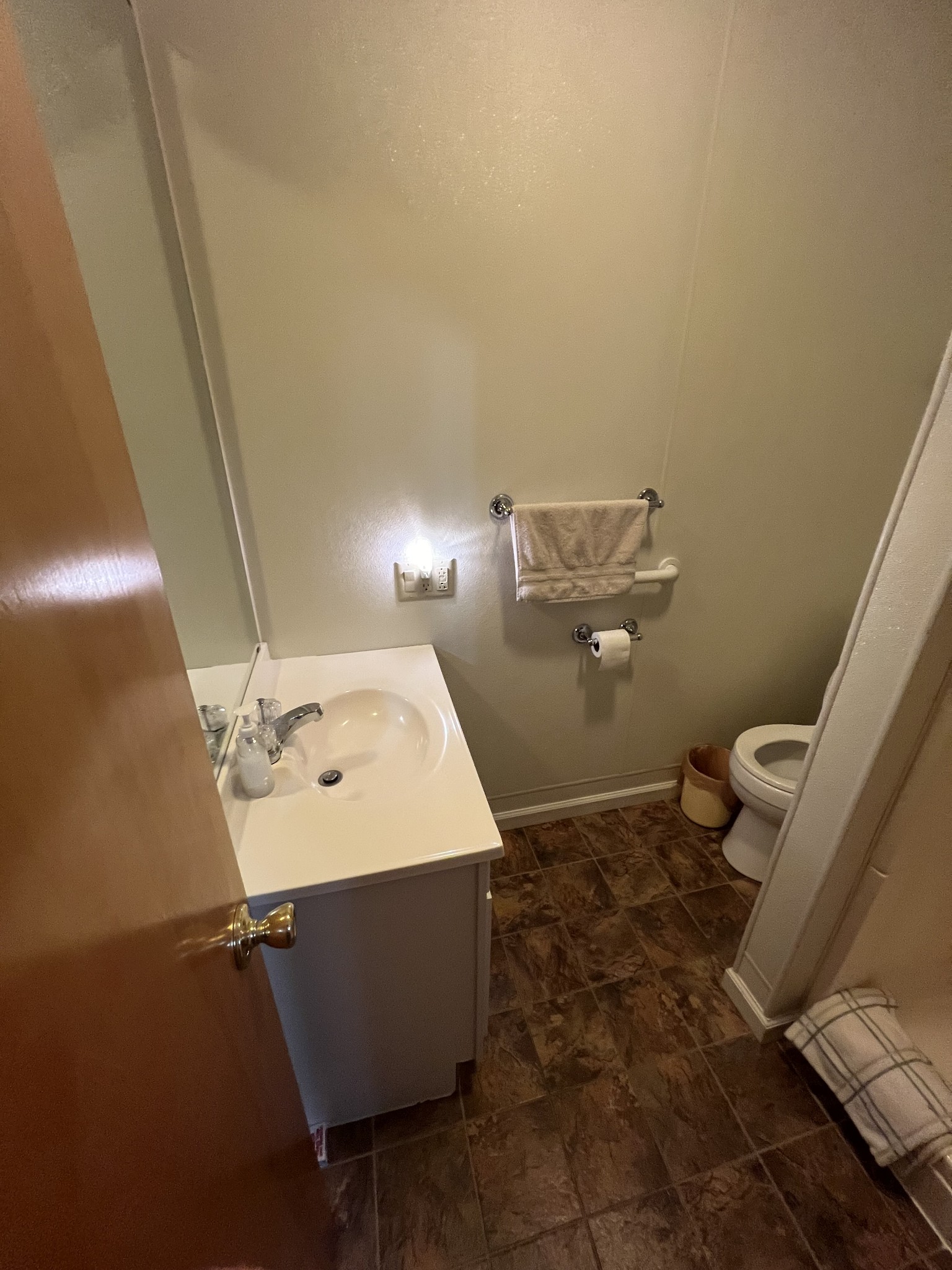 110 Hart Dr