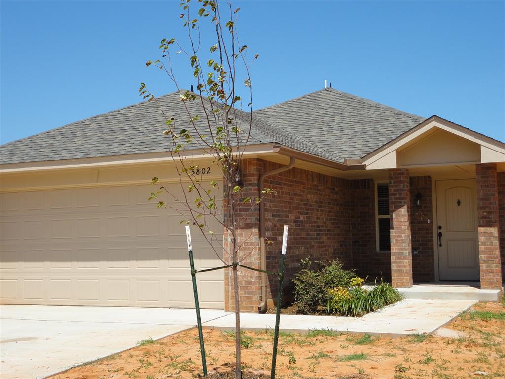 $500 off first month's rent!

3 Bedroom, 2-bathroom, 2 car garage located in Oklahoma City / Mustang area

Pets- yes, must be owner approved
Refrigerator- No
Washer and dryer hook ups- Yes
Fenced yard- Yes

Winds West Elementary
Western Heights Middle School
Western Heights High School

This beautiful home is spacious with lots of storage. It comes with rustic style wooden cabinets and high ceilings. It also has a fenced in backyard and a two car garage.