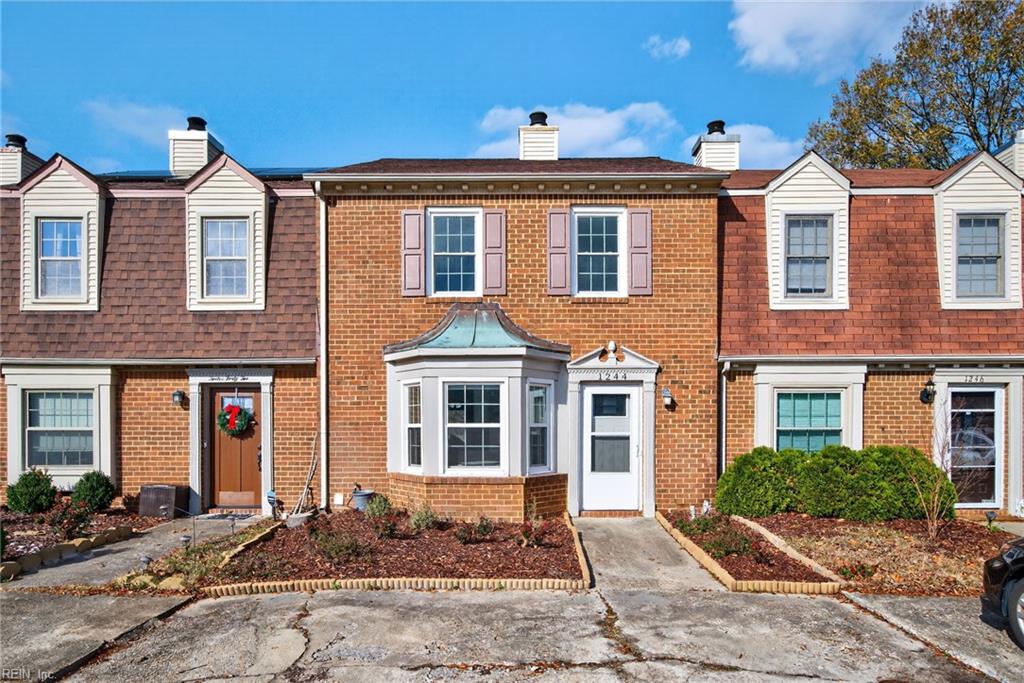 1244 Mill Lake Quarter, Chesapeake, VA 
