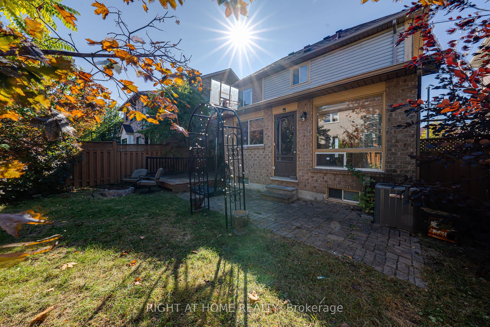 3155 Rock Harbour Rd