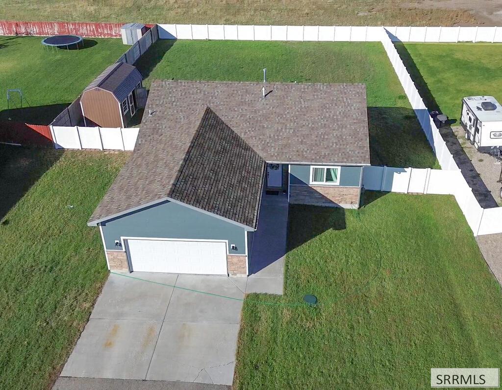 27 N White Pine Lane