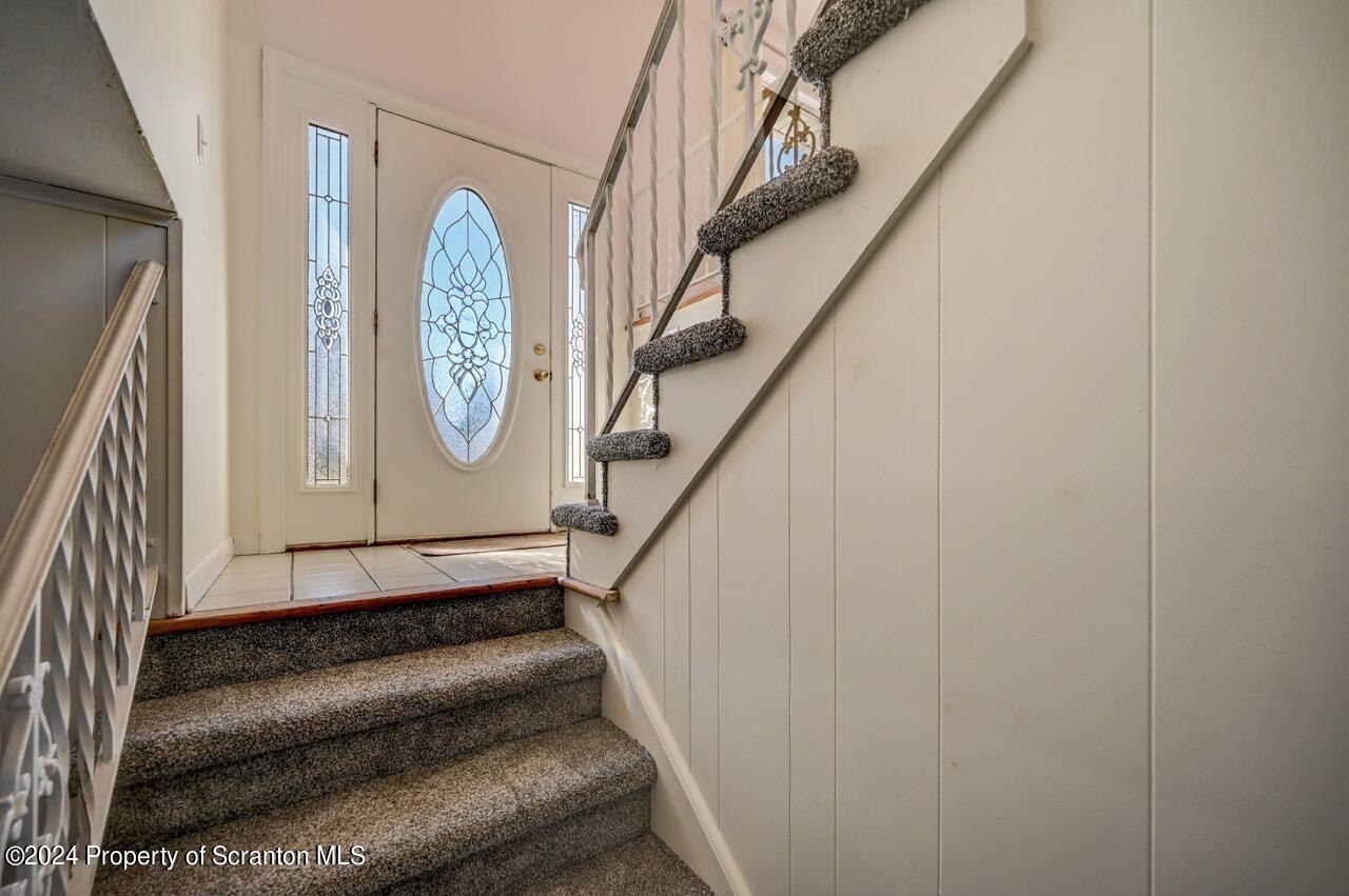 437 Jessup Avenue