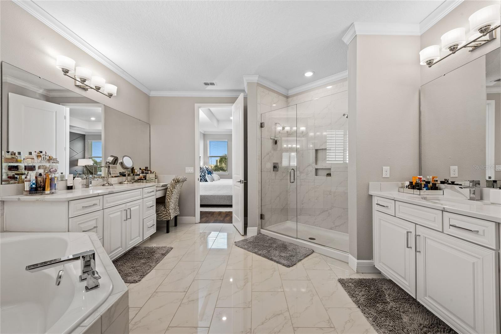 8084 Ludington Circle
