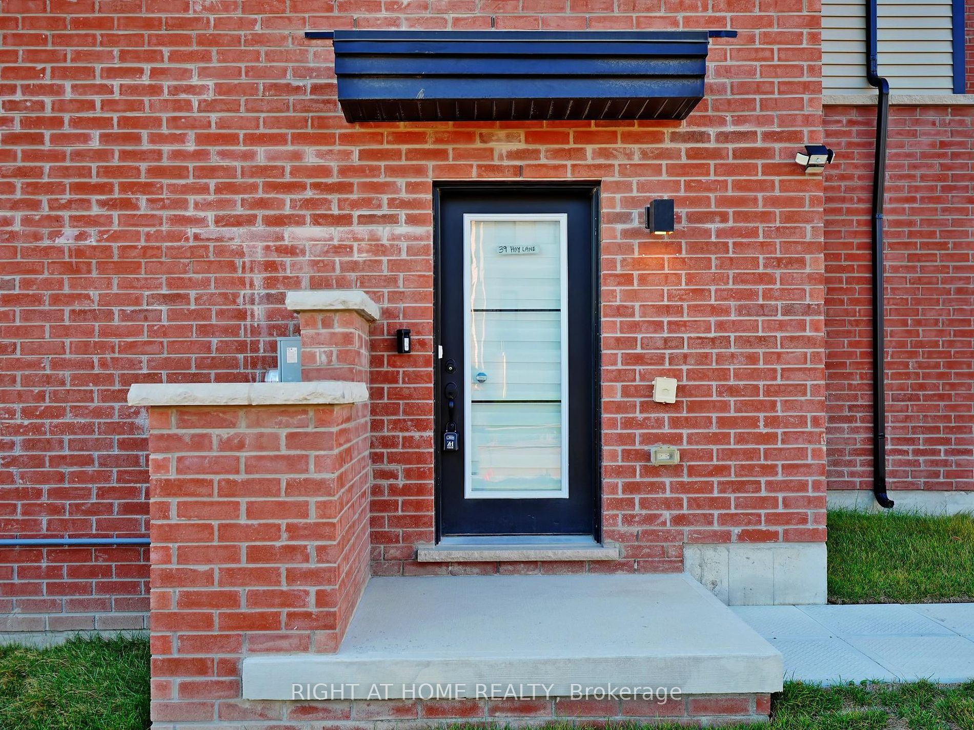 39 Hay Lane