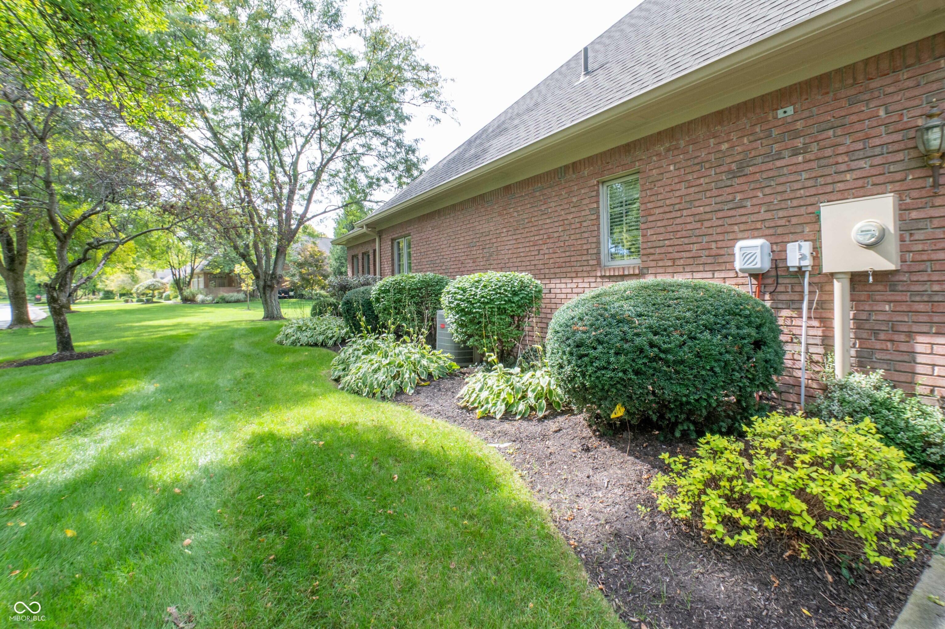 1701 Pathway Drive N