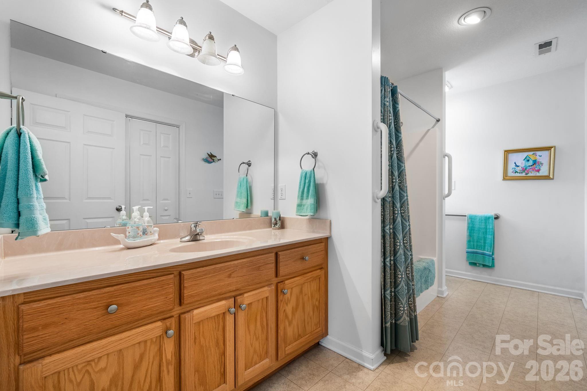 1268 Wexford Village Circle NE