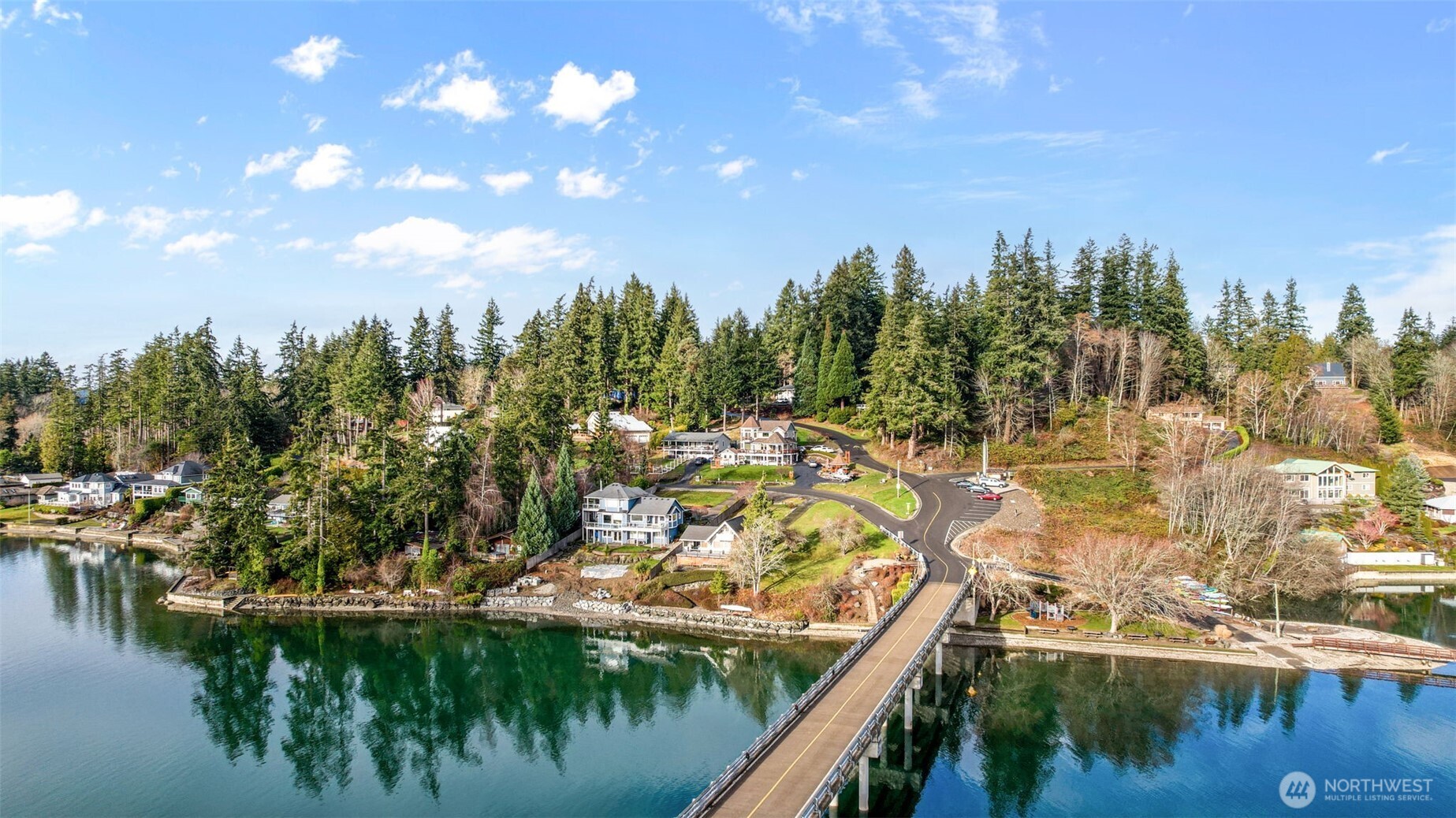 54 Raft Island Drive NW