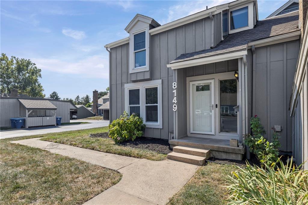 8149 Monrovia Street