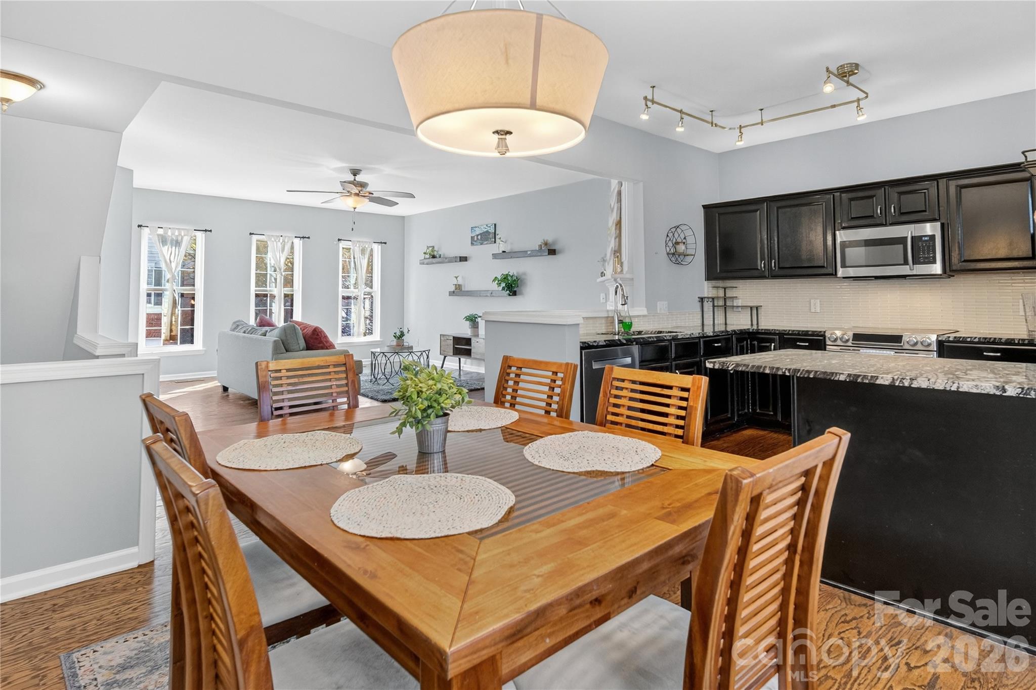 3018 Castleberry Court