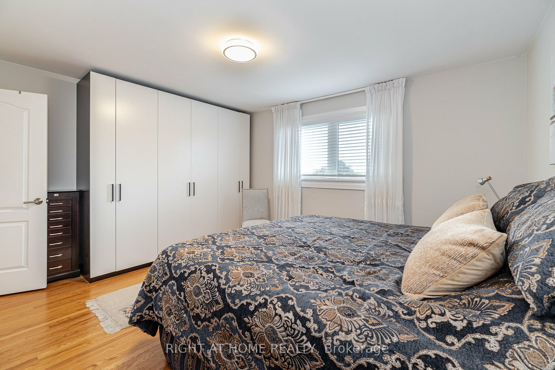 391 Janene Crt