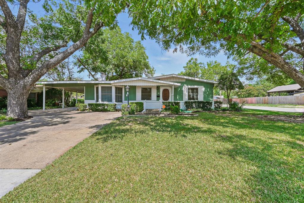 Charming 3-Bedroom Home on an Oversized Corner Lot in Arlington
Beautifully maintained and full of character, this 3-bedroom home sits on an oversized corner lot in a well-established neighborhood. Inside, you’ll find original wood floors in excellent condition, complemented by fresh paint, updated lighting, and modern fixtures throughout. The layout offers two spacious living areas, one featuring a cozy wood-burning stove—perfect for relaxing evenings. Mature pecan trees provide year-round shade, adding to the home’s inviting curb appeal. The backyard includes a secondary entrance with gated access, ideal for extra parking or storage.