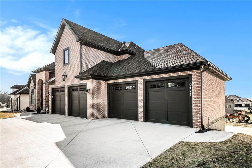 2171 NW Palisades Drive