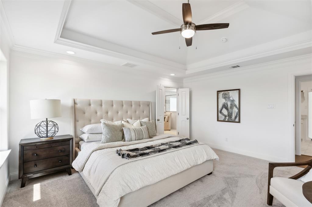 8013 White Drive