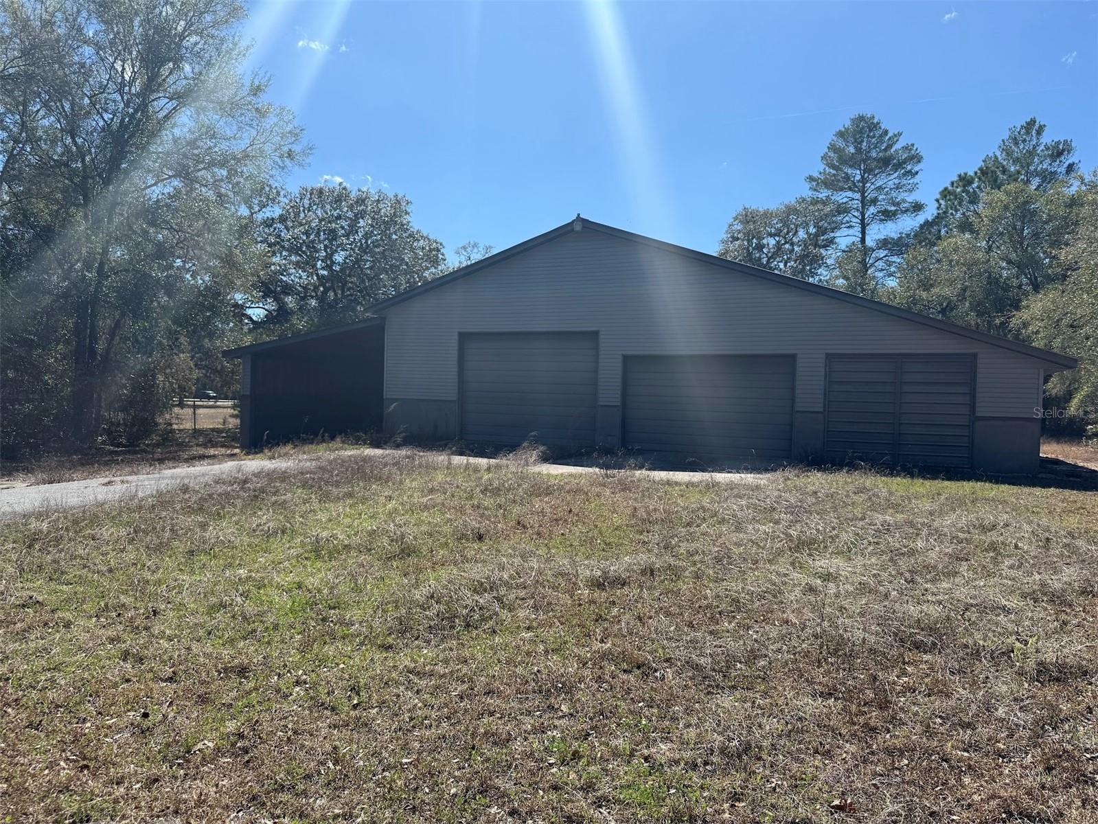 3207 E Withlacoochee Trail