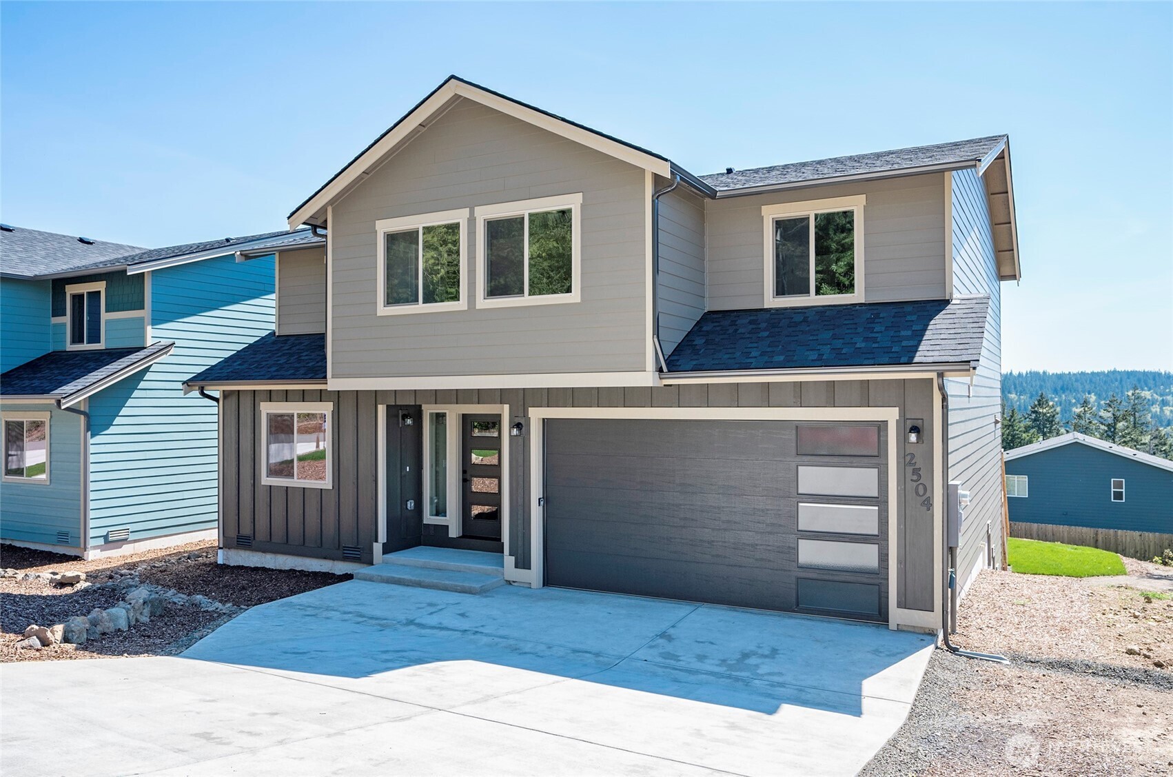 2504 W Echo Bay Drive