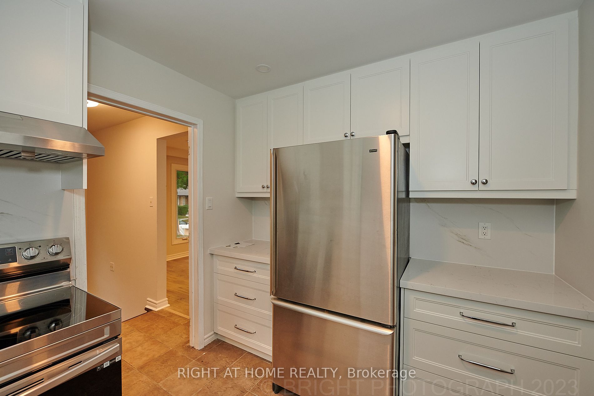 36 Ladner Dr Dr
