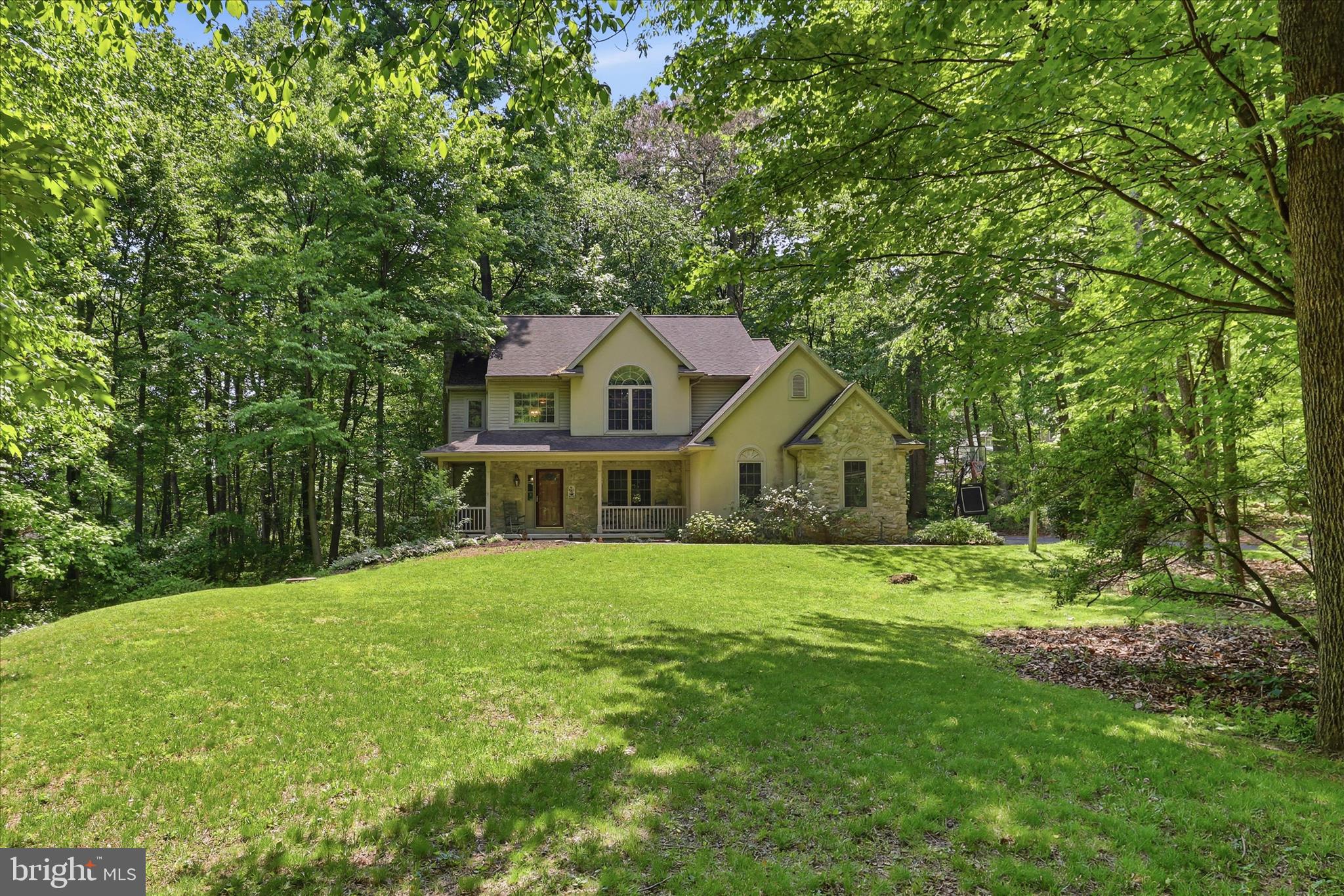 15 Deerfield Drive