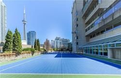 480 W Queens Quay 402W