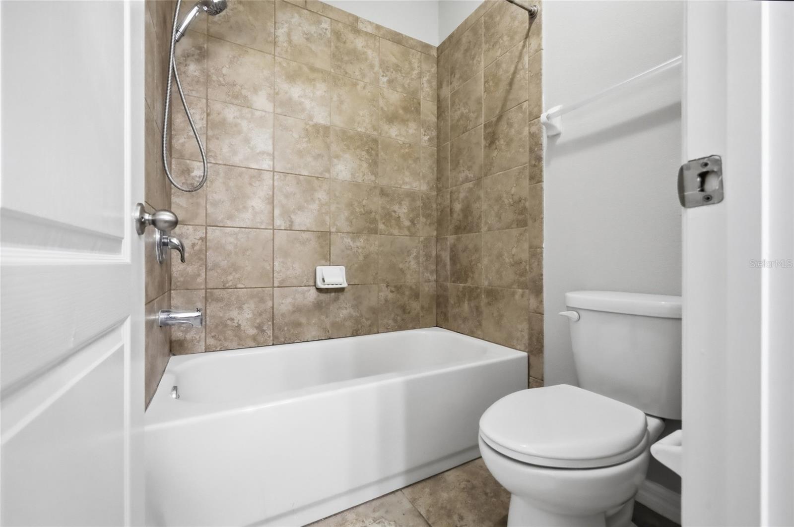 1493 Pine Marsh Loop