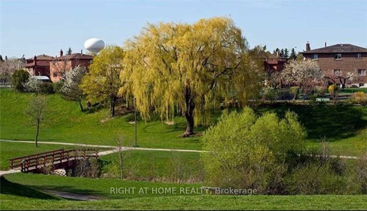 7899 Martin Grove Rd Upper