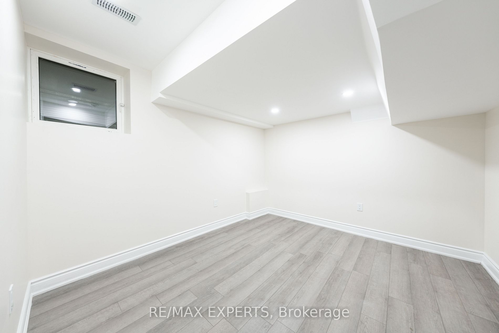 23 Michigan Ave Bsmt