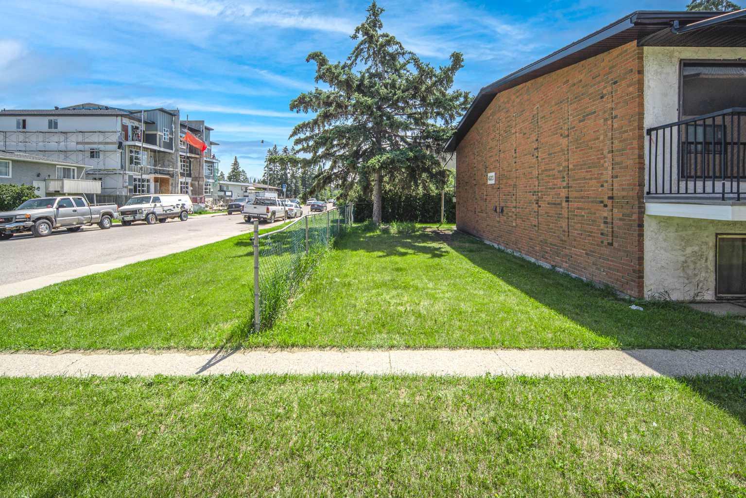 4523 73 Street NW 1-8