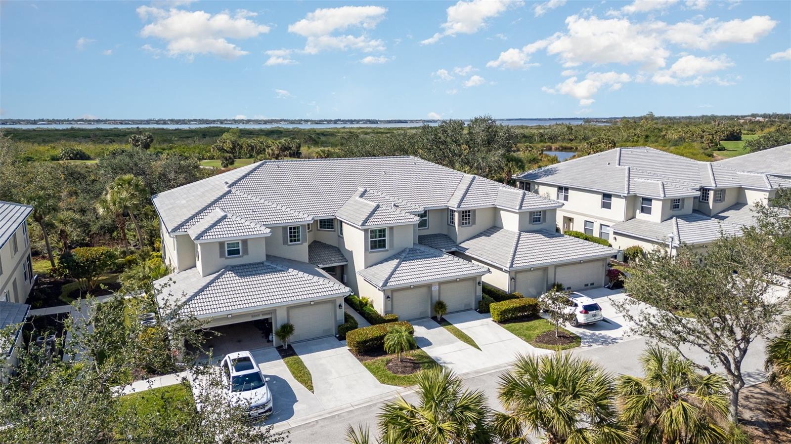 3353 Grand Vista Court 202