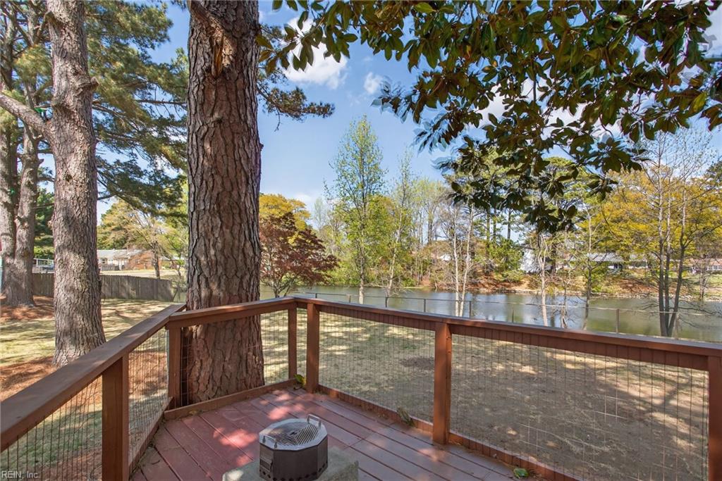 403 Holloway Drive