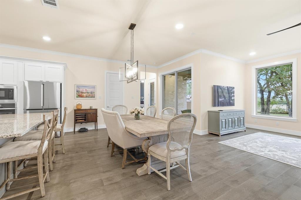 404 Boonesville Bend