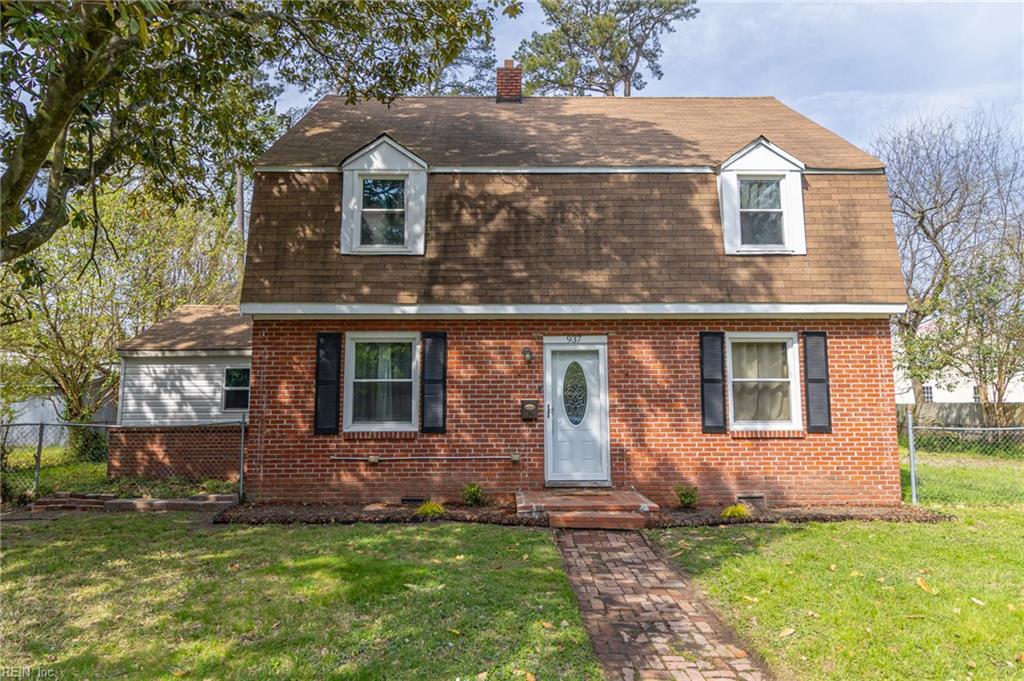937 Dogwood Terrace