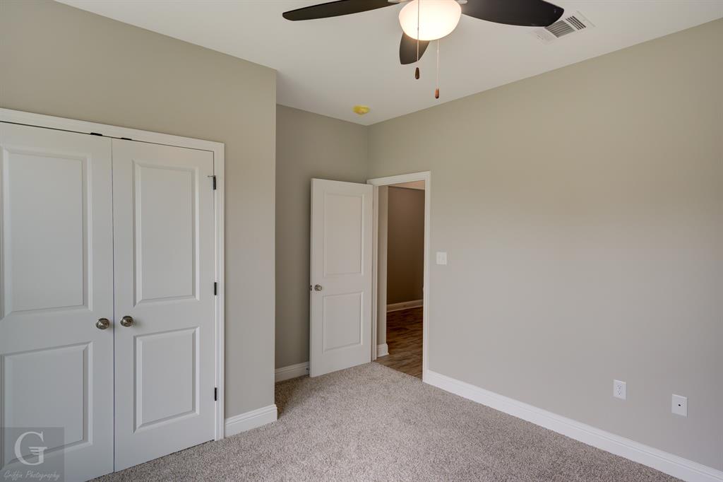 1221 Bayou Bay Court