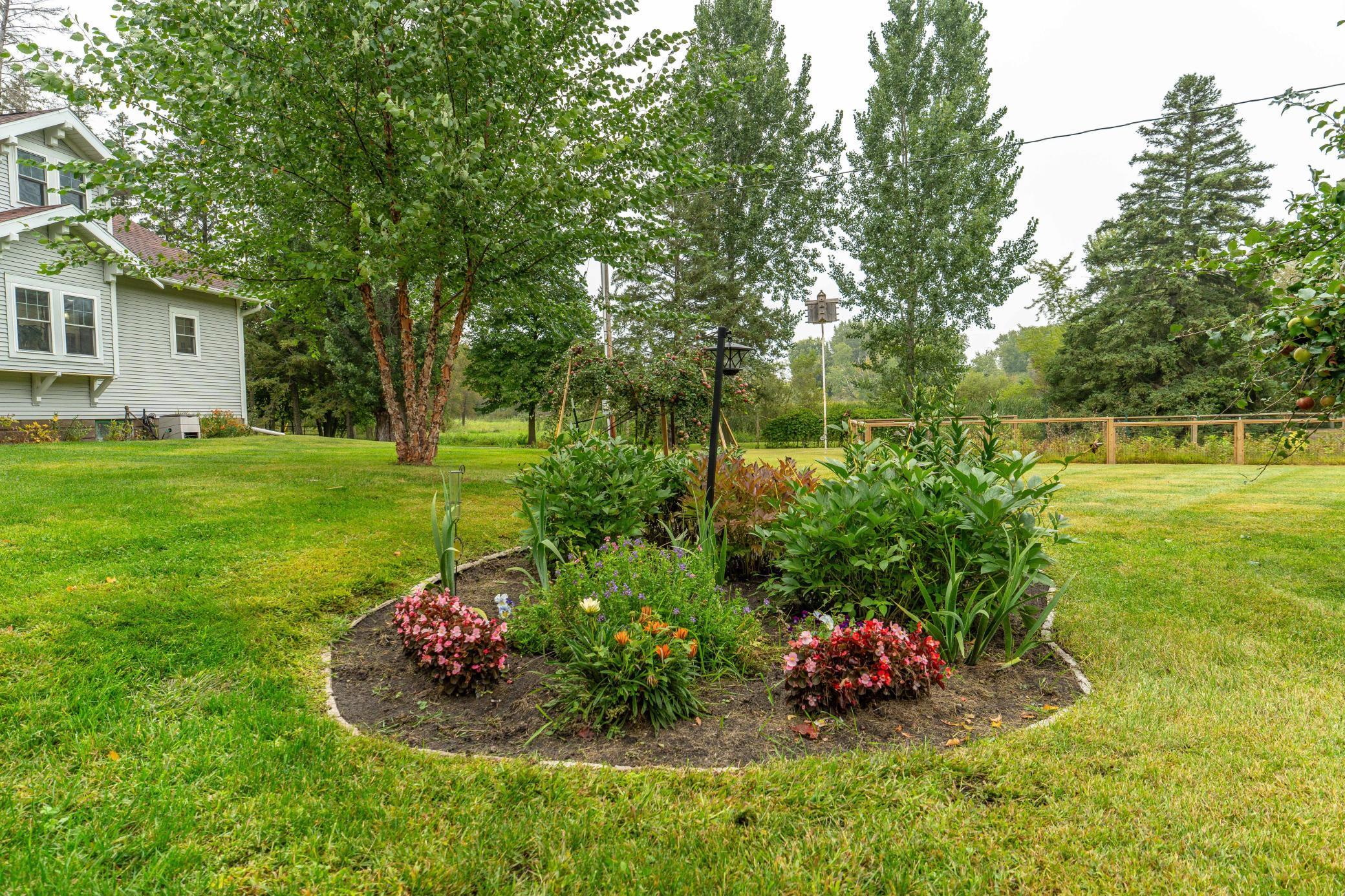 1578 N Lake Miltona Drive NE