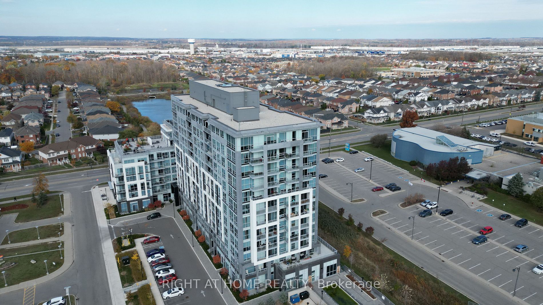 1050 E Main St 705