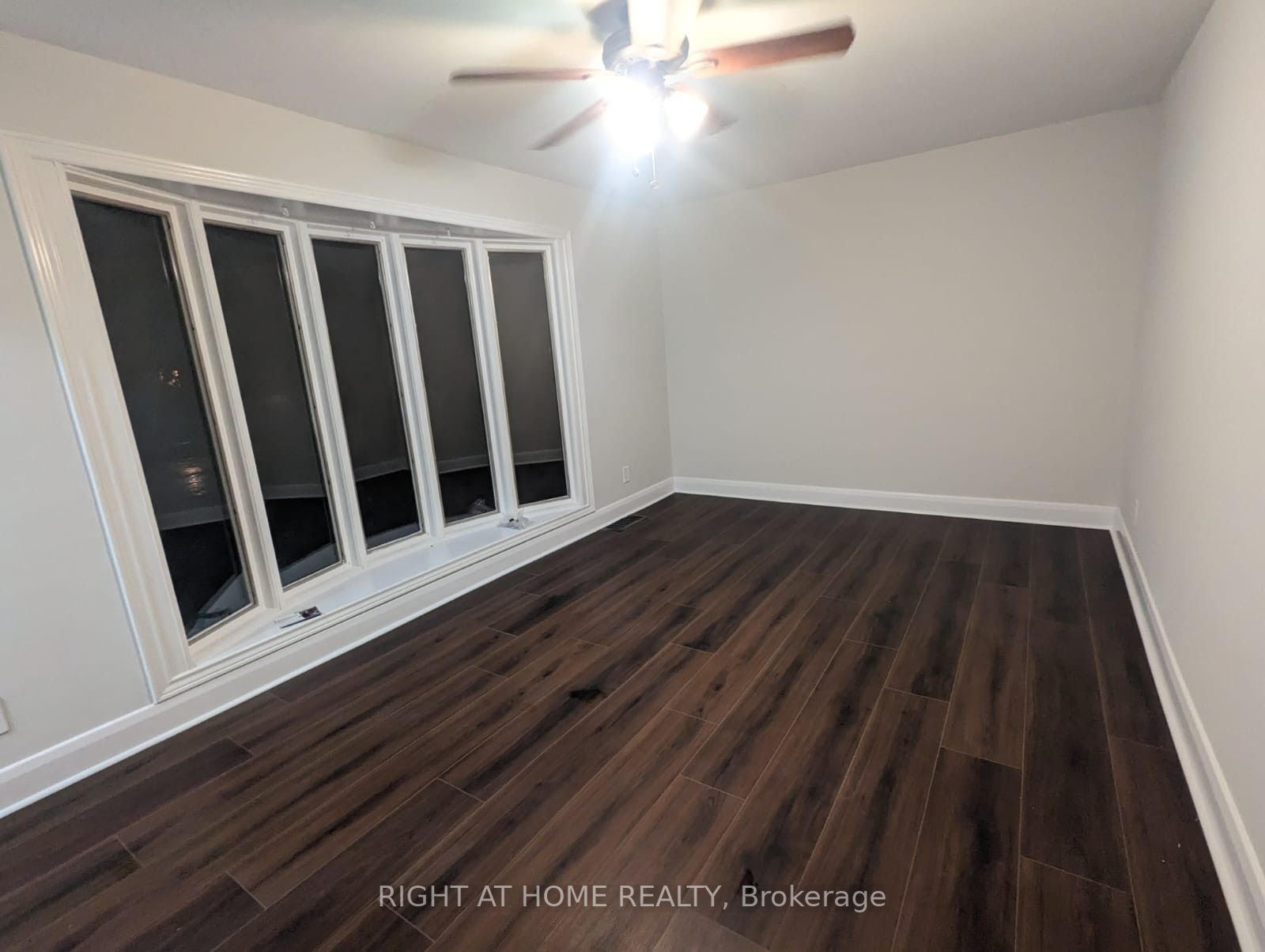 18 Ridgewood Ave