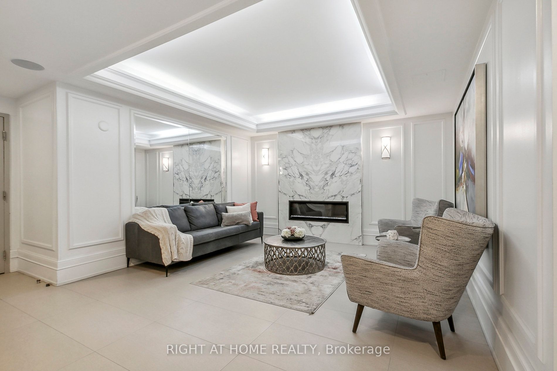 309 E Major Mackenzie Dr 1014