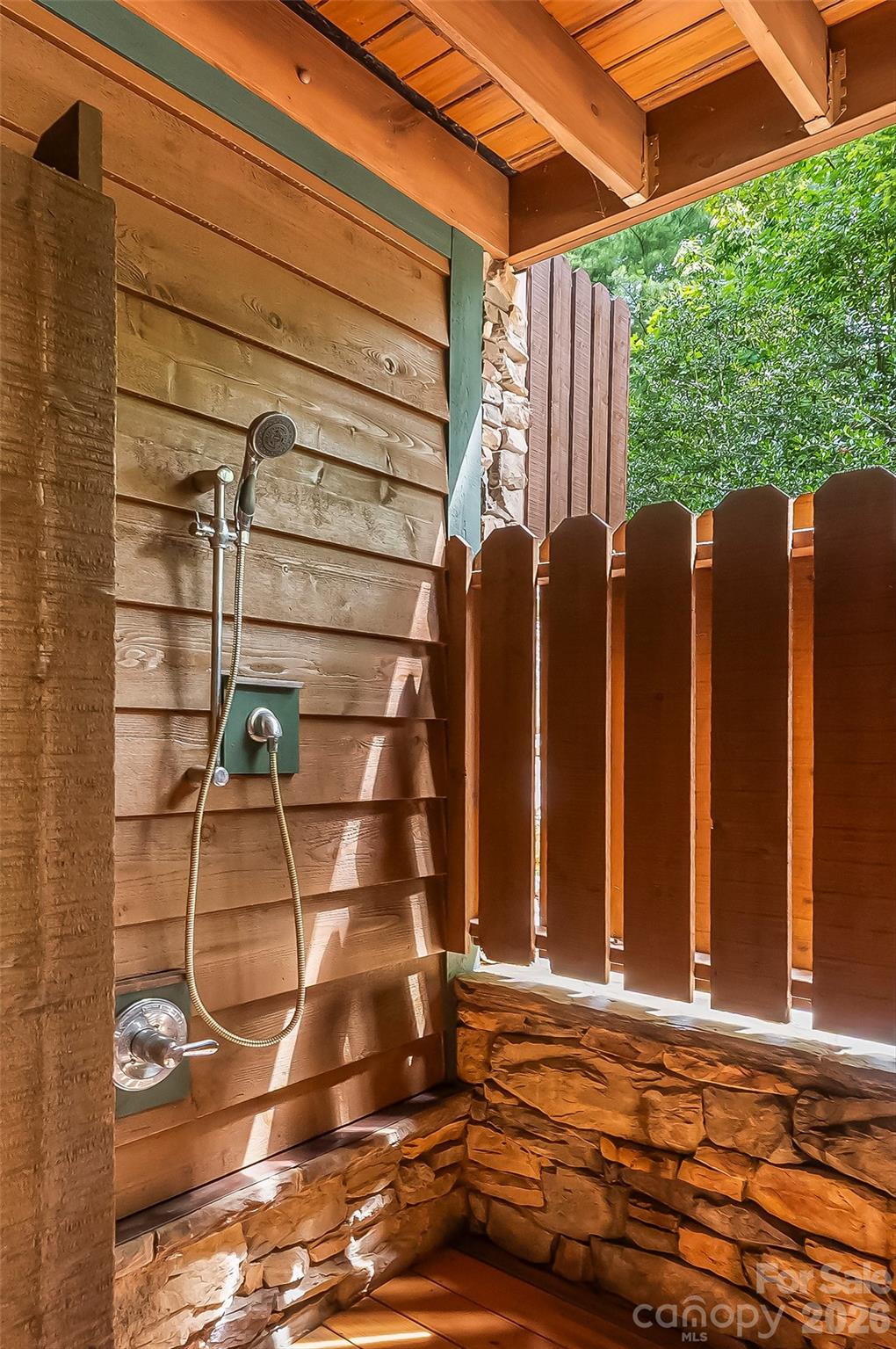 1814 Yellow Fork Trail E
